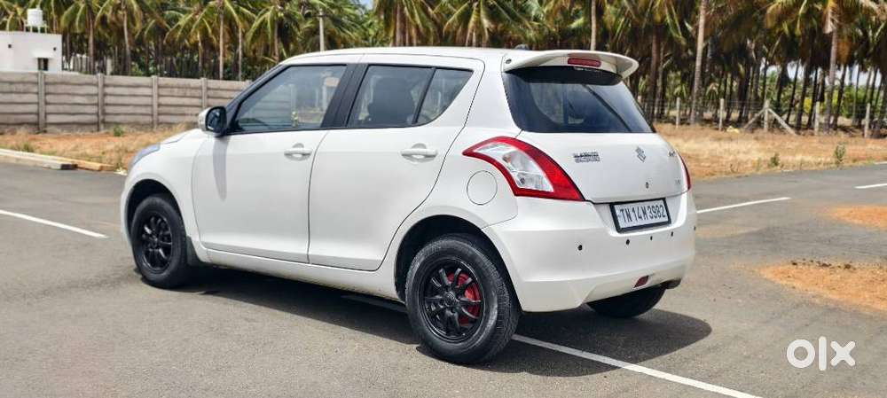 Maruti Suzuki Swift Vxi, 2017, Petrol