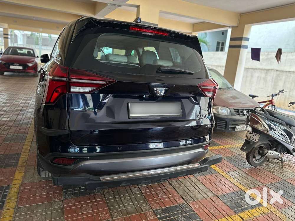 Mahindra Xuv700 Ax7 2023 Car