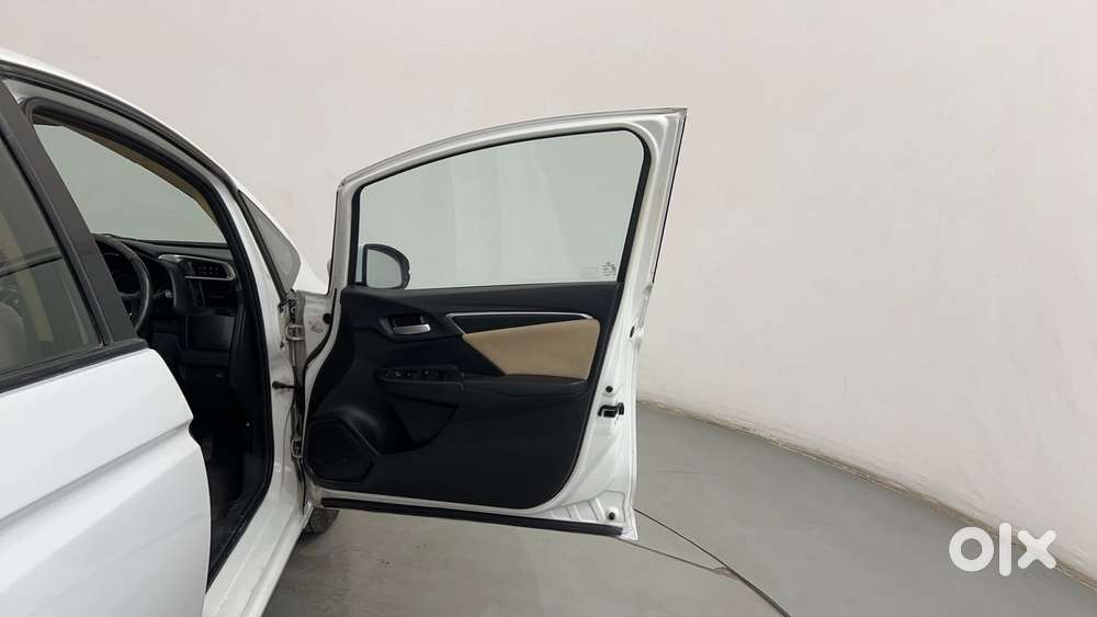 Honda Jazz V At I-vtec, 2015, Petrol