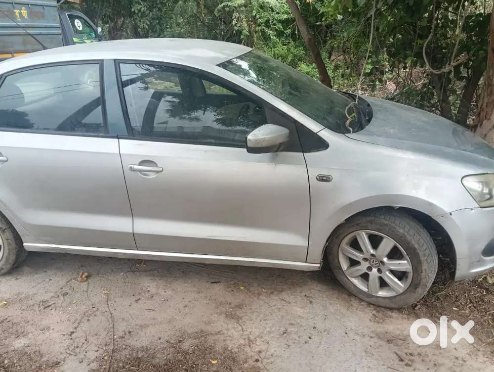 Volkswagen Vento Highline 2012 (petrol/cng)