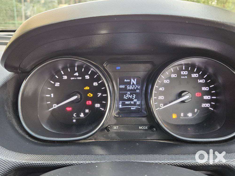 Tata Tiago 1.2 Revotron Xza, 2018, Petrol
