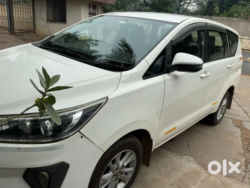 7+1 Innova Crysta In Good Condition And Well Maintained For Sale