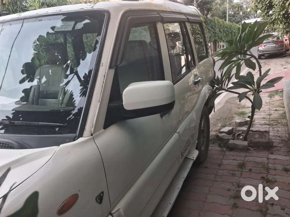 Mahindra Scorpio 2011 104000 Km Paper And Insurance Complete