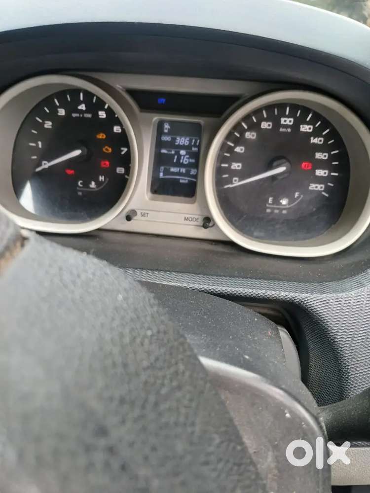 Tata Tigor Petrol 2017