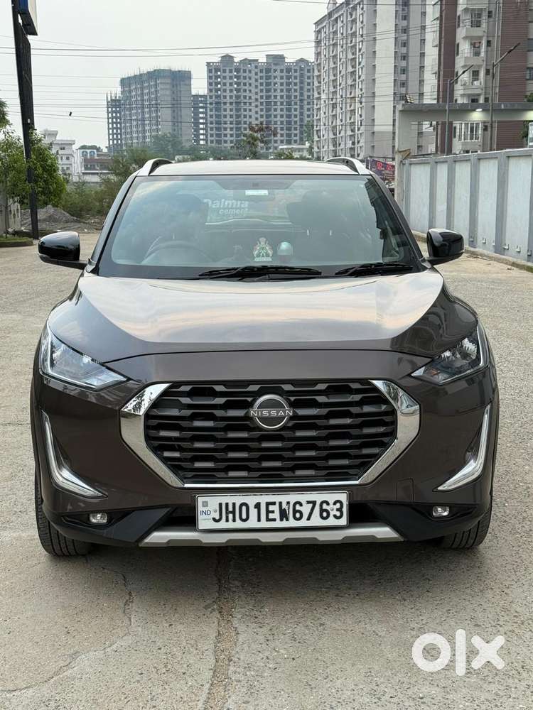Nissan Magnite 1.0 Xv, 2022, Petrol