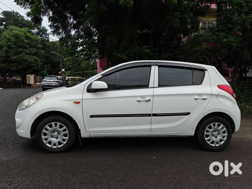 Hyundai I20 2010-2012 1.2 Magna, 2012, Cng & Hybrids