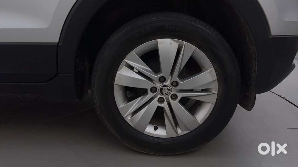 Skoda Kushaq Ambition 1.0l Tsi Mt, 2023, Petrol