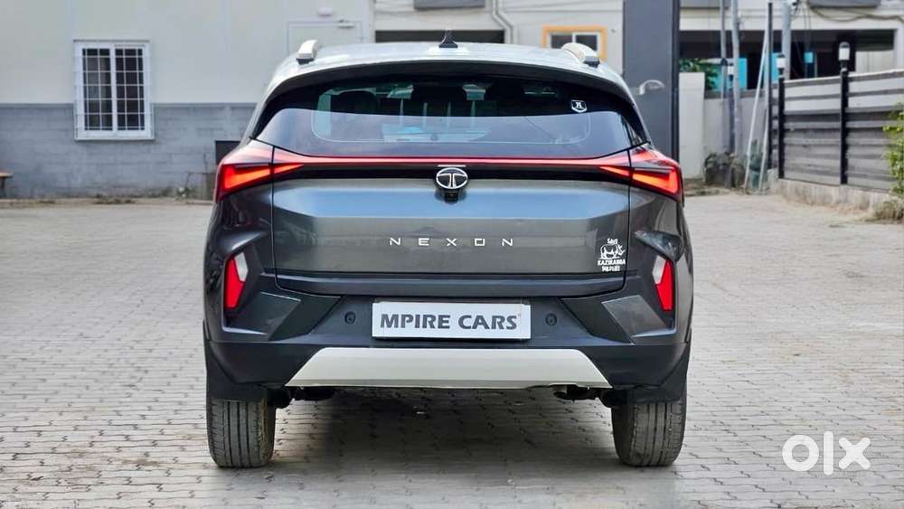 Tata Nexon Creative Plus S 1.5 Revotorq Diesel 6 Amt Dt, 2023, Diese..