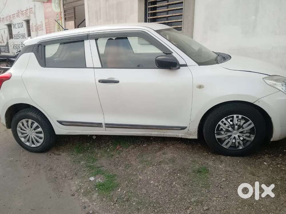 Maruti Suzuki Swift 2021