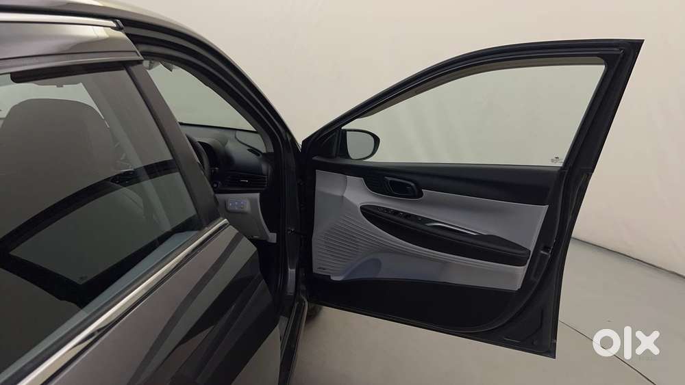 Hyundai New I20 1.2 Asta (o) Mt, 2024, Petrol