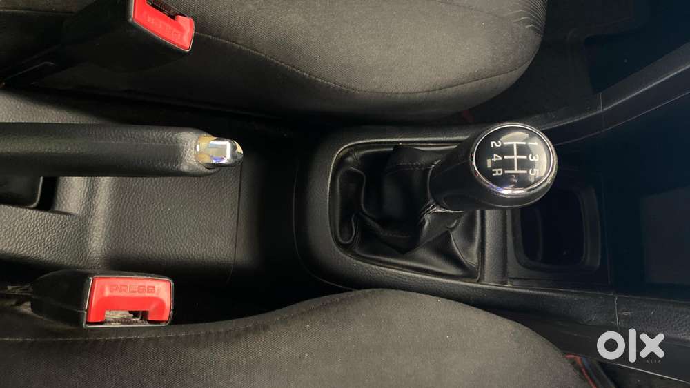 Maruti Suzuki Swift Vxi, 2014, Petrol