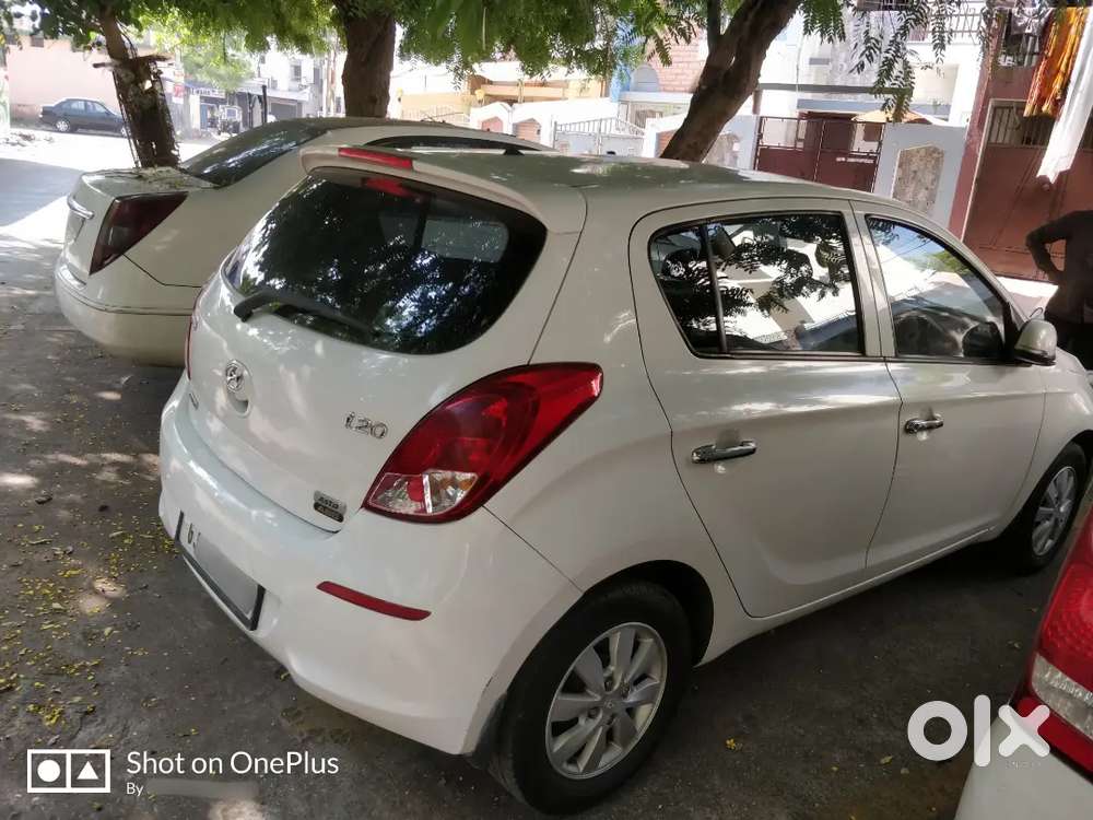 Hyundai I20 Diesel Manual 2012