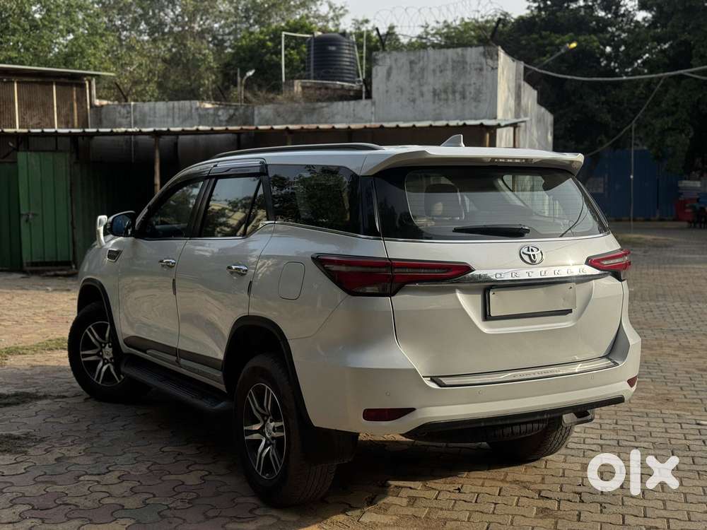 Toyota Fortuner [2021-ongoing] 2.8 2wd Diesel At, 2022, Diesel