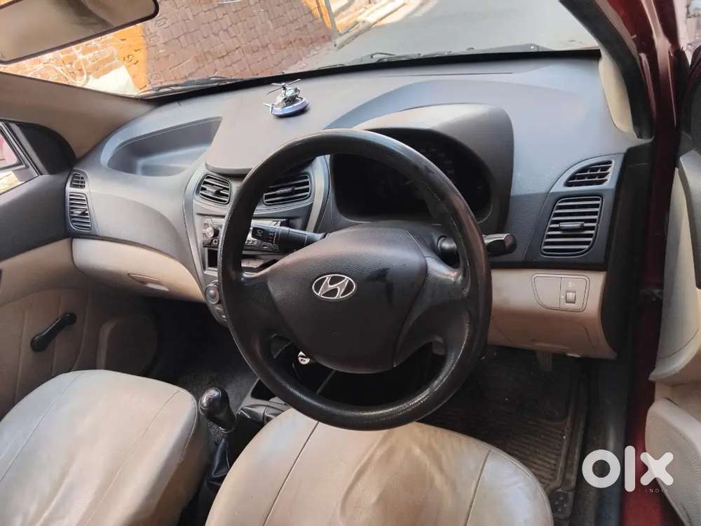 Hyundai Eon 2013 Petrol Well Maintained