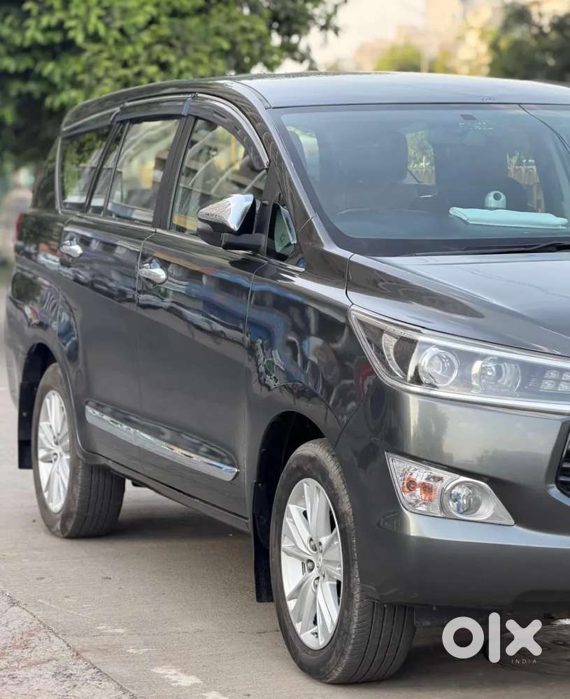 Toyota Innova Crysta [2020-ongoing] 2.4 Zx At 7 Str, 2020, Diesel