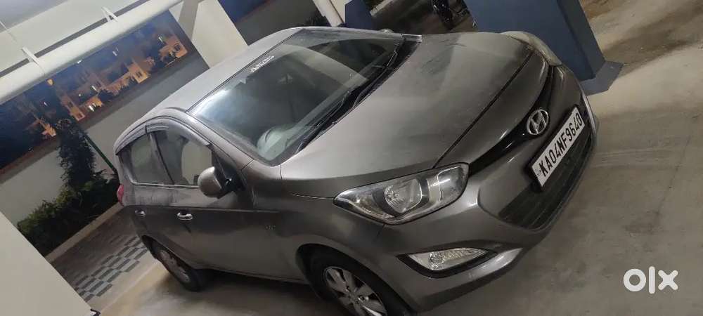 Hyundai I20 Sportz 2012
