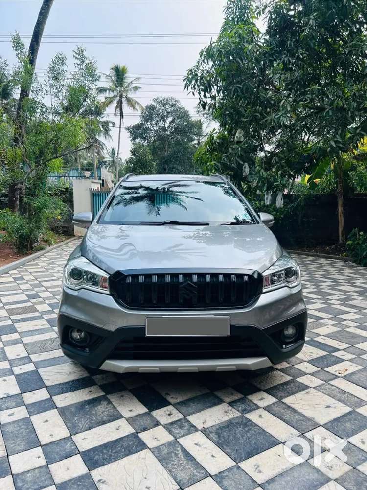 Suzuki S Cross 2022