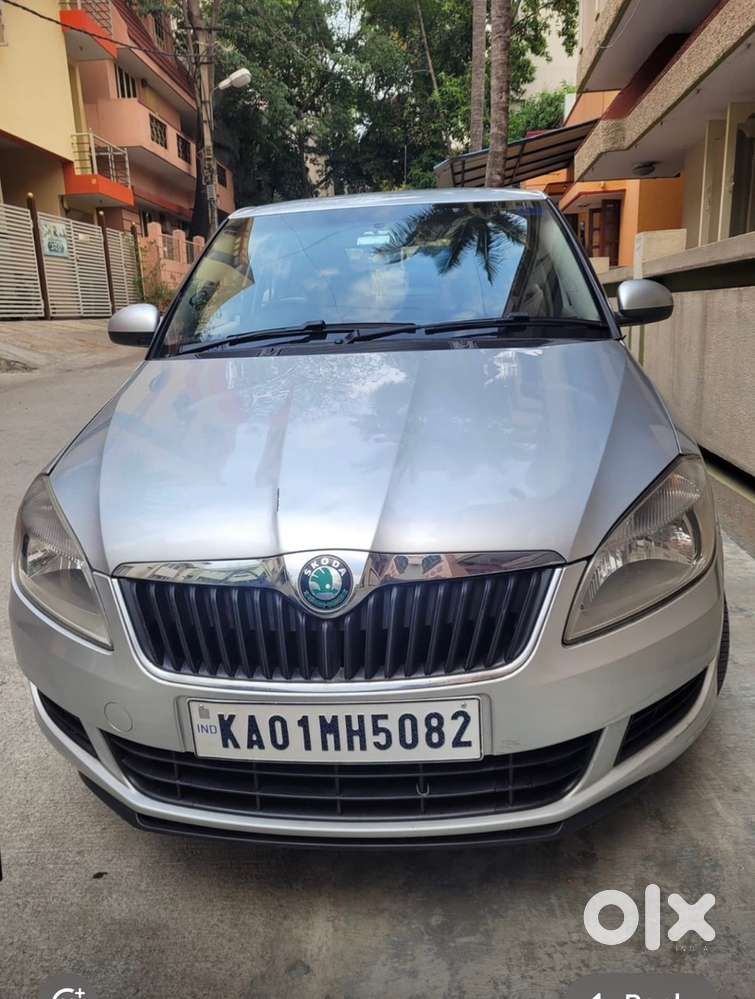 Skoda Fabia Petrol Manual 2012