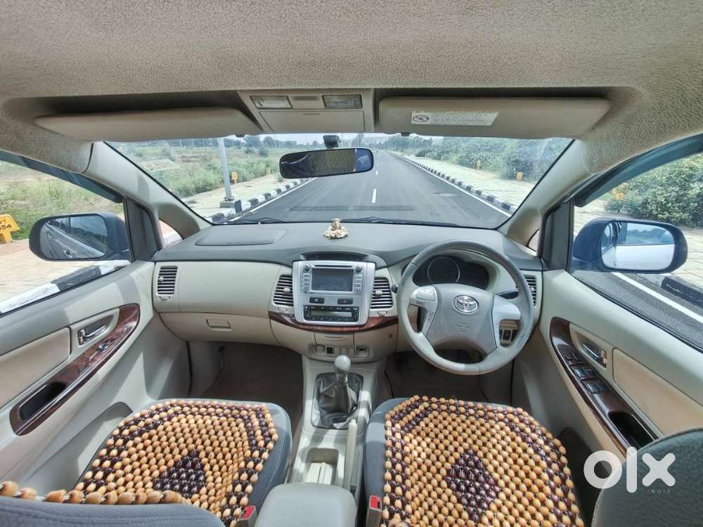 Toyota Innova 2.5 Vx 7 Str Bs-iii, 2013, Diesel