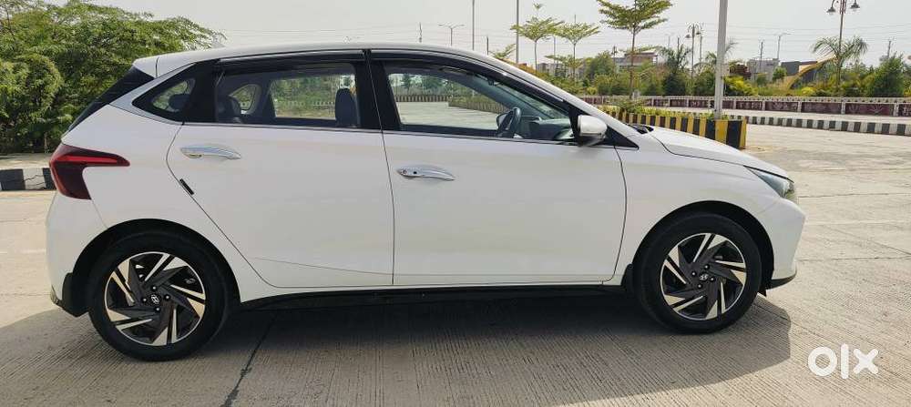 Hyundai I20 Asta 1.2 O With Sunroof, 2023, Petrol