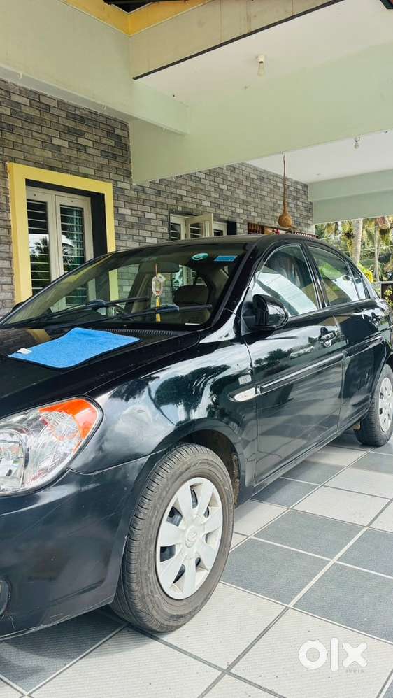 Hyundai Verna 2008 Petrol Manual