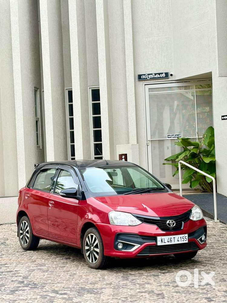 Toyota Etios Liva 1.2 V Dual Tone, 2018, Petrol