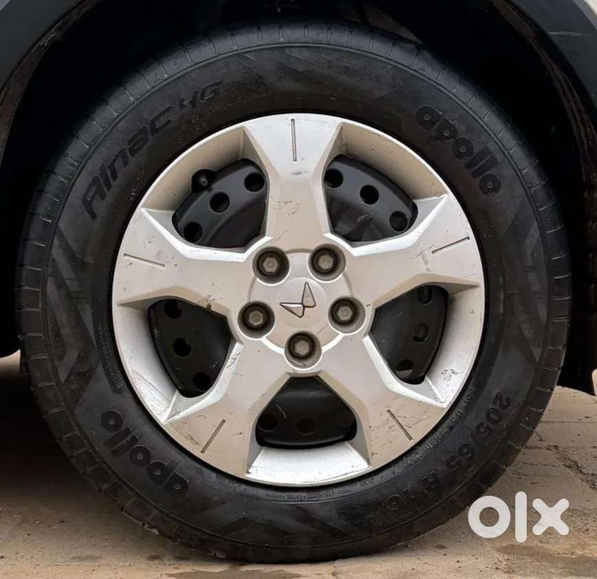 Mahindra Xuv300 W6, 2023, Petrol