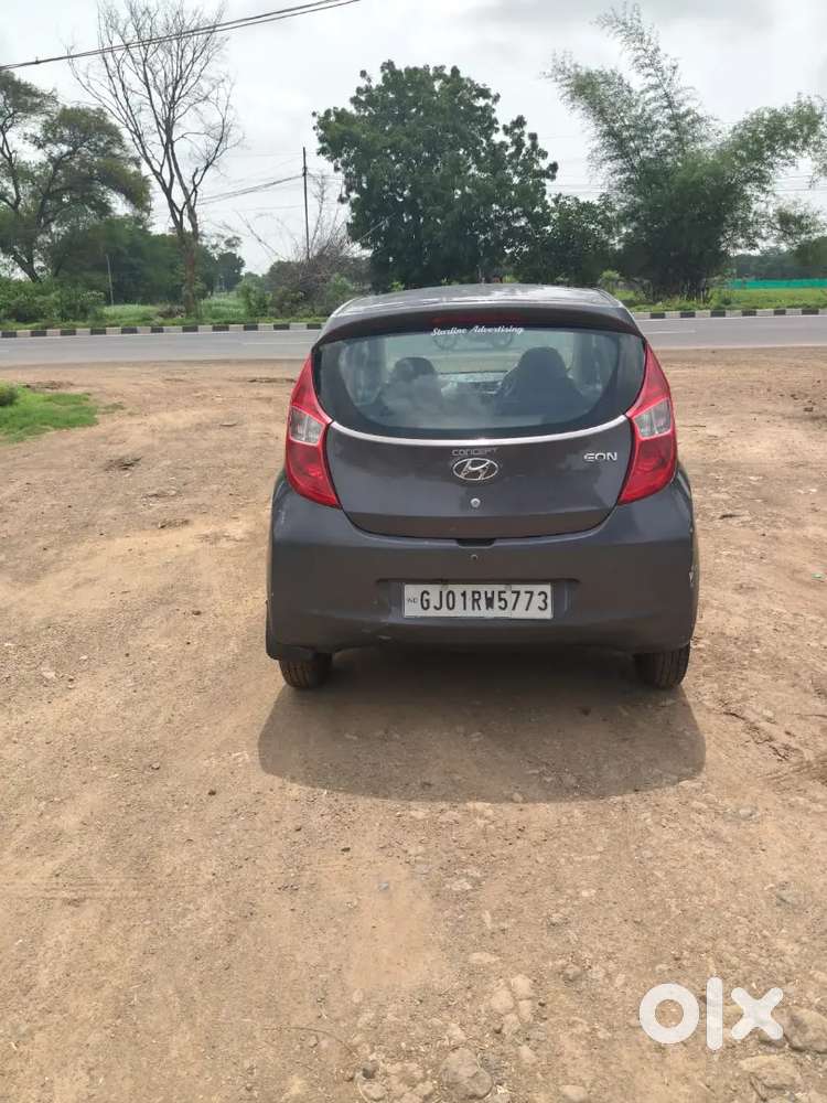 Hyundai Eon Era 2017 Petrol Manual 100000km Driven