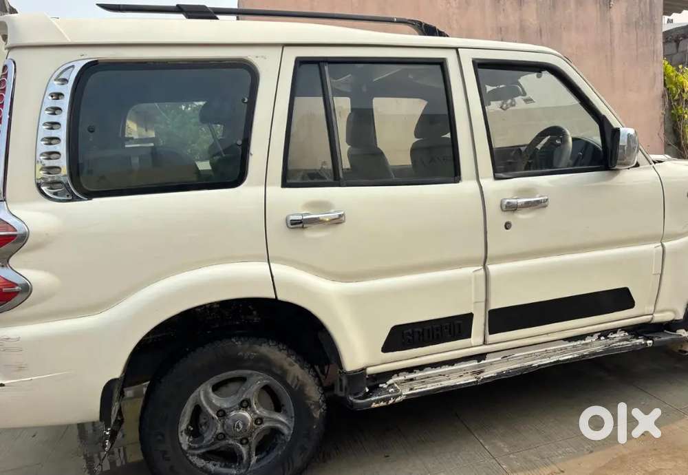 Mahindra Scorpio-n 2016 Diesel 120000 Km Driven