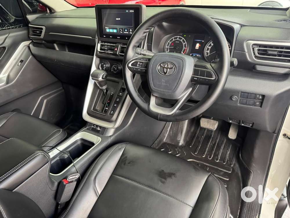 Toyota Innova Hycross 2.0 Gx 7 Str, 2023, Petrol