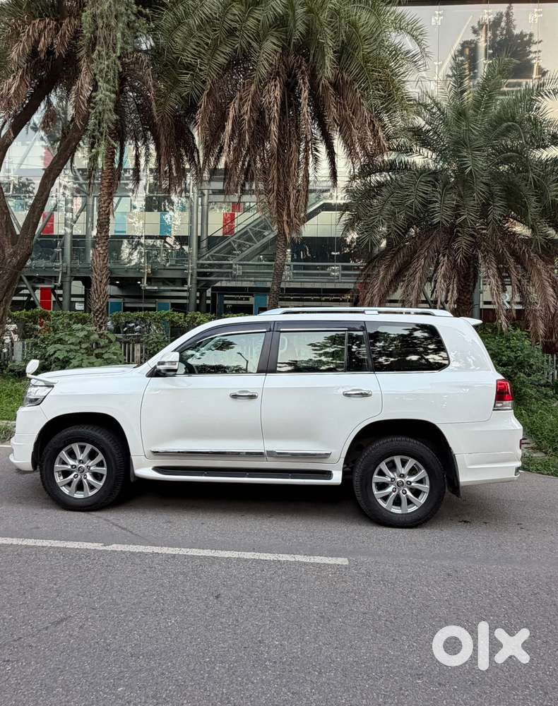 Toyota Land Cruiser 3.3 Zx Diesel, 2017, Diesel