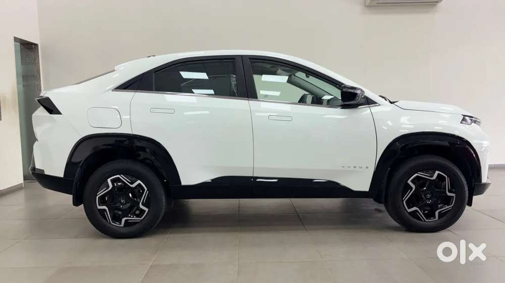 Tata Curvv Pure Plus S 1.2 Revotron Petrol 6mt, 2026, Petrol