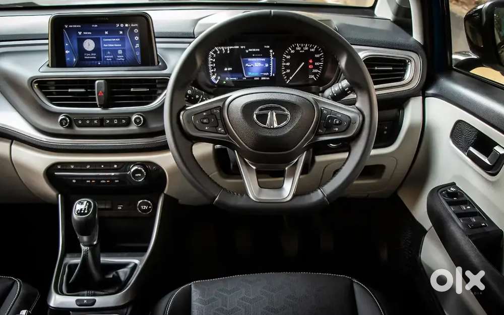 Tata Altroz 2022 Petrol Well Maintained