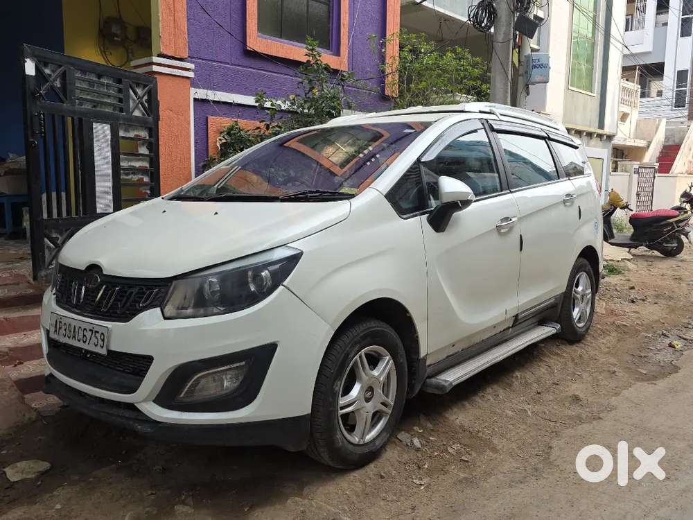 Mahindra Marazzo 2019 Diesel 97000 Km Driven