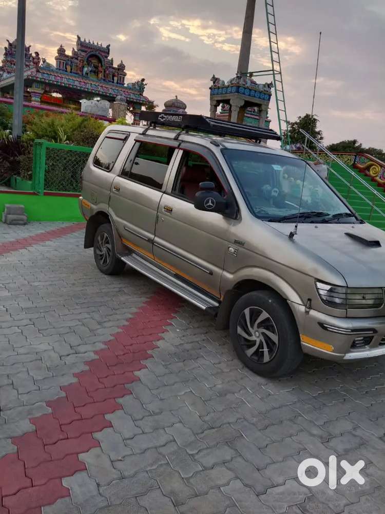 Chevrolet Tavera 2011 Diesel 450000 Km Driven