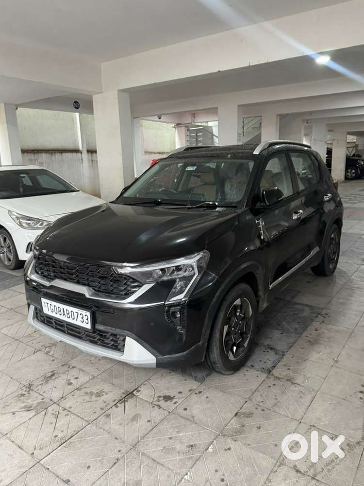 Kia Sonet 2025 Petrol 10500 Km Driven