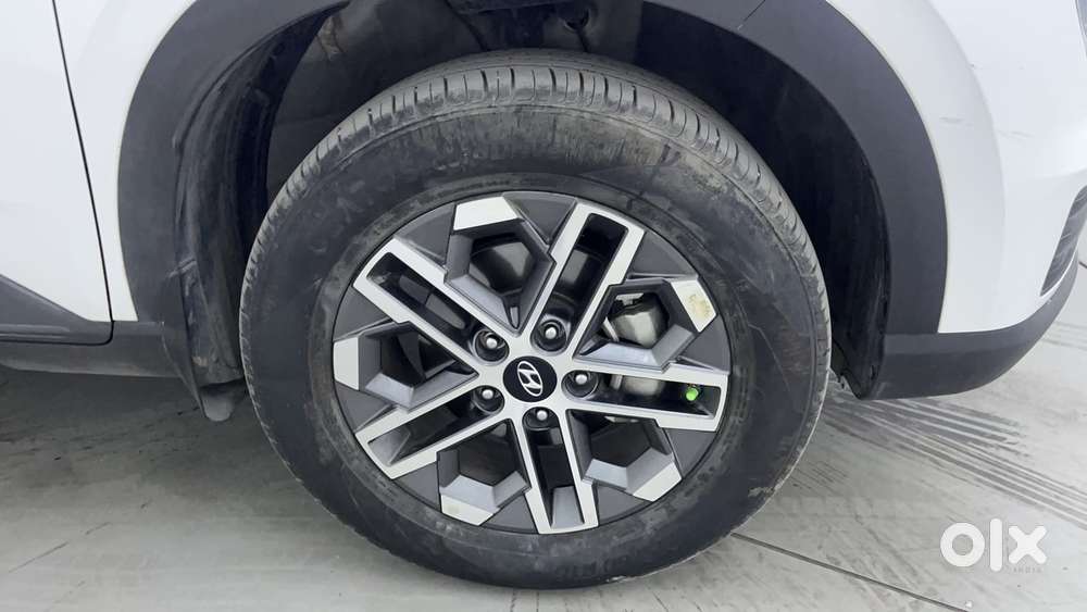 Hyundai Venue 1.0 Sx (o) Turbo Dct, 2023, Petrol