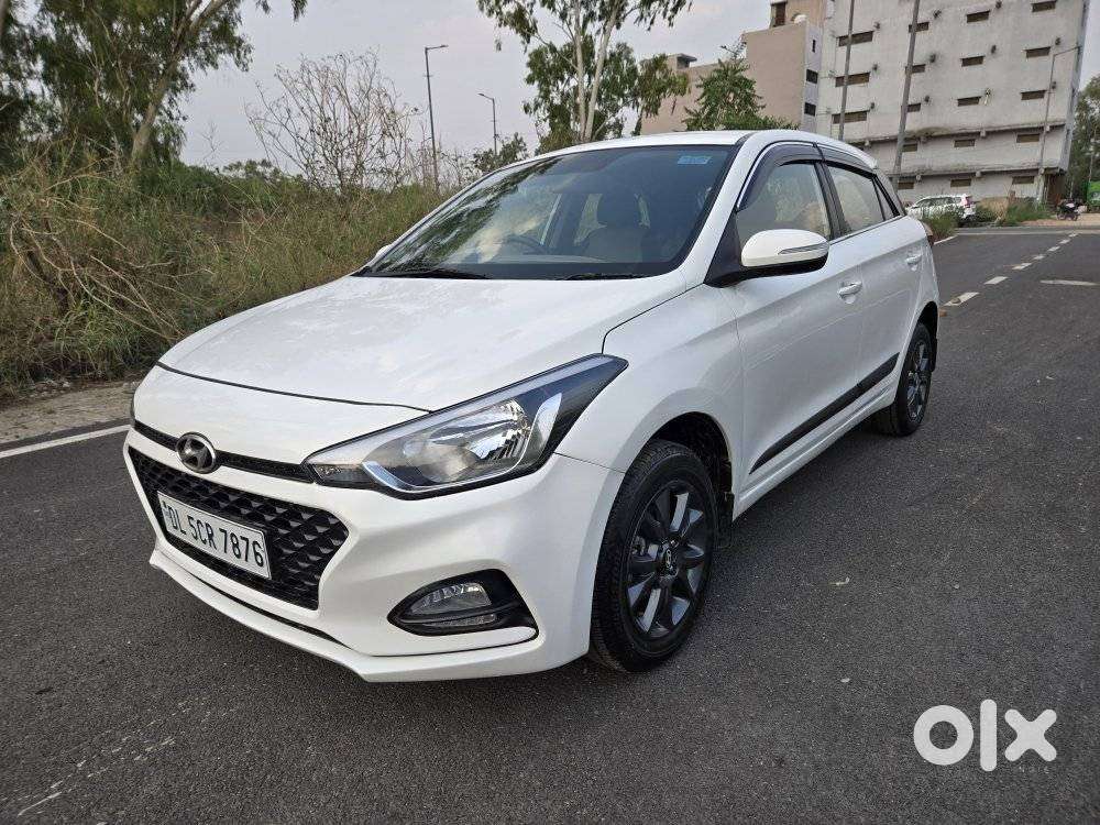 Hyundai Elite I20 Sportz (o) 1.2, 2020, Petrol