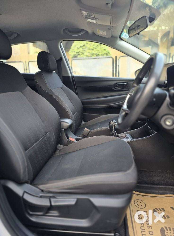 Hyundai I20 Sportz 1.2 Ivt, 2021, Petrol