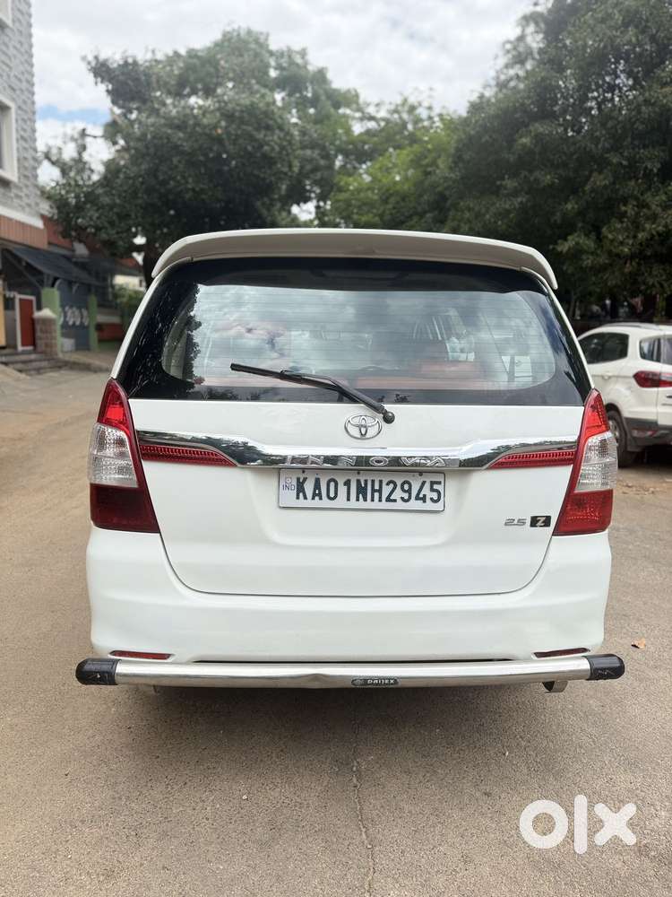 Toyota Innova 2.5 Zx Diesel 7 Seater Bsiii, 2014, Diesel