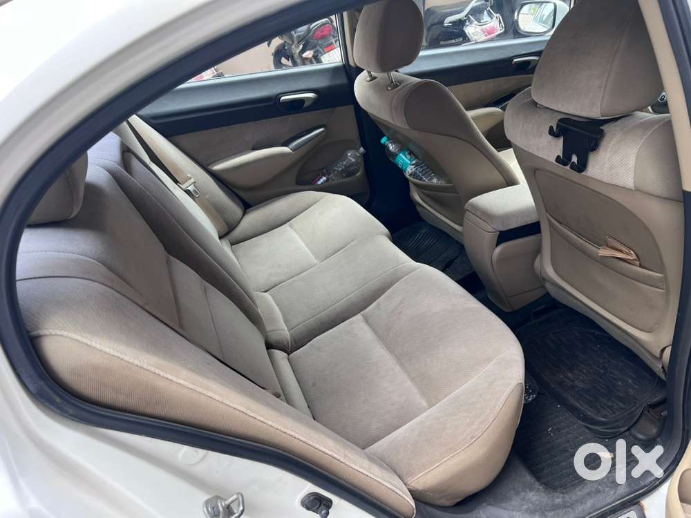Honda Civic Petrol Mt 2010