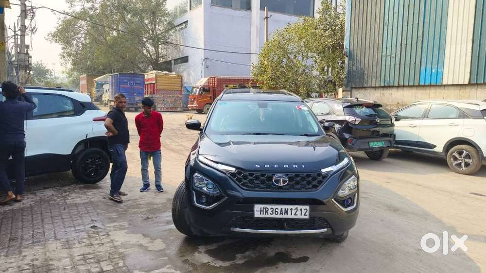 Tata Safari Dark Edition Xt+ Extended Warranty Till Sept 2027