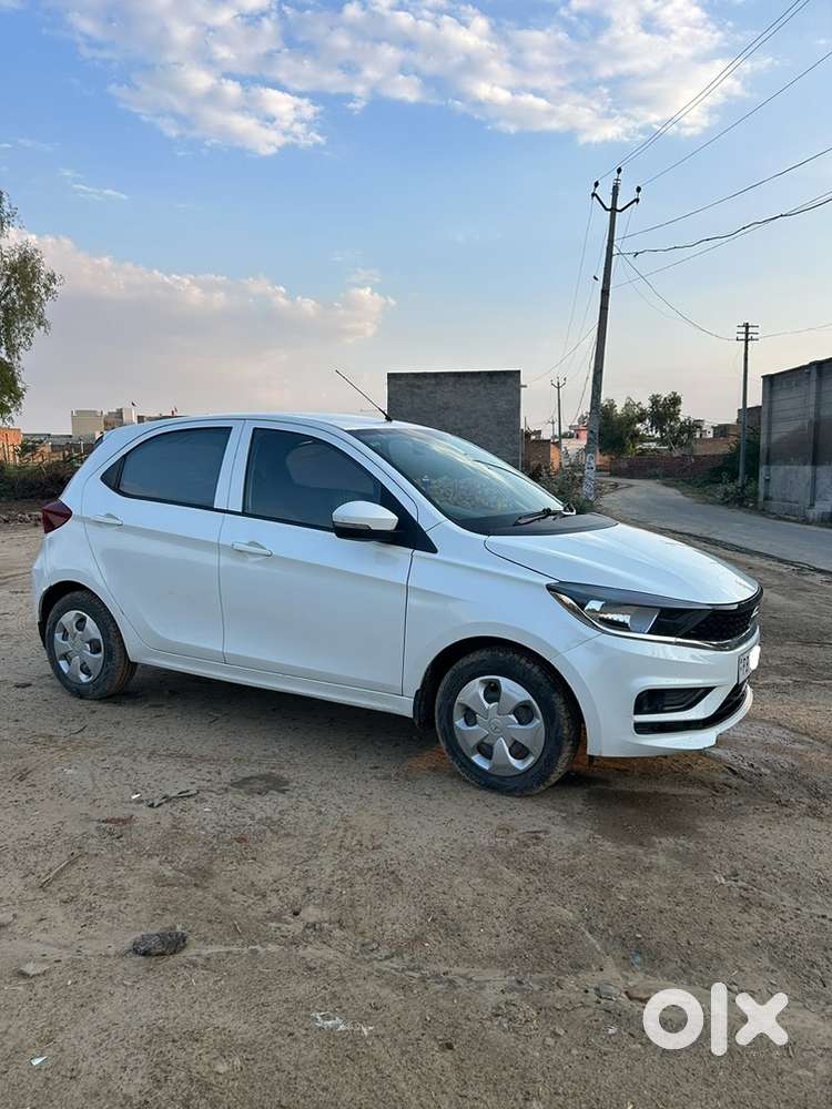 Tata Tiago Petrol 2021