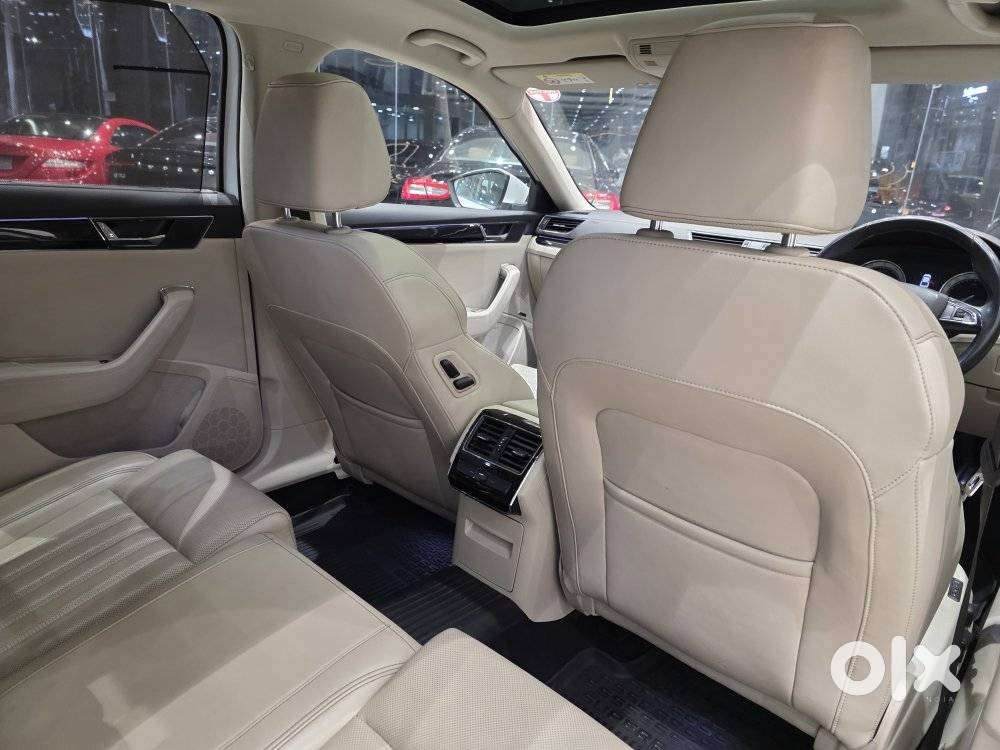 Skoda Superb 2.0 L&k Tsi At, 2020, Petrol