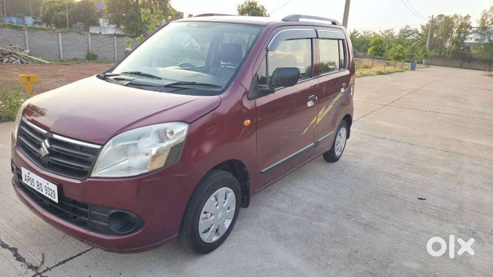 Maruti Suzuki Wagon R Lxi Cng Optional, 2010, Petrol
