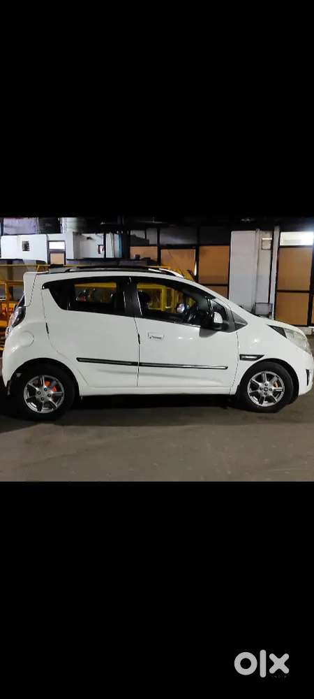 Chevy Beat Petrol Lt Opt. Top End