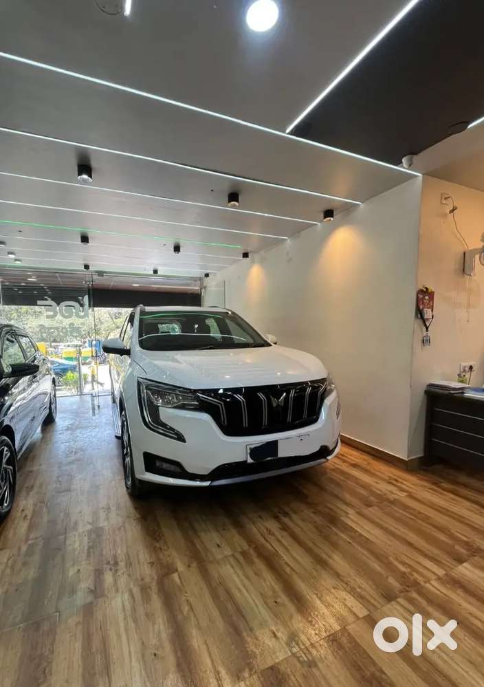Mahindra Xuv700  Ax7 2026 Diesel.