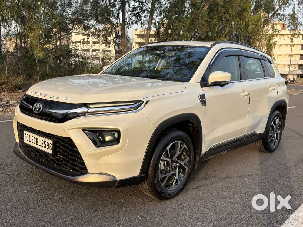 Toyota Urban Cruiser Hyryder 1.5 V Neo Drive At, 2025, Petrol