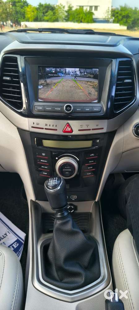 Mahindra Xuv300 W8 Option Dual Tone Diesel, 2021, Diesel