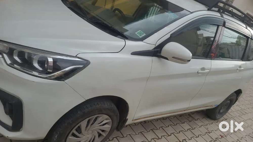 Maruti Ertiga Vxi 2025